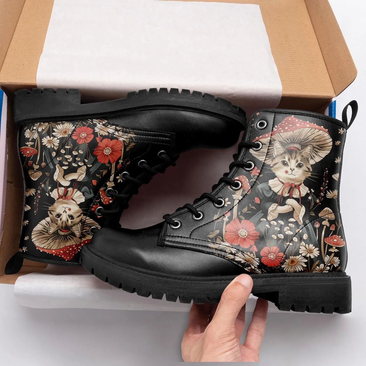 Artistic Mushroom Mid-Top Combat Boots Men's Women's Floral Lace-Up Ankle Shoes for Hiking,Street Wear,Casual Walking