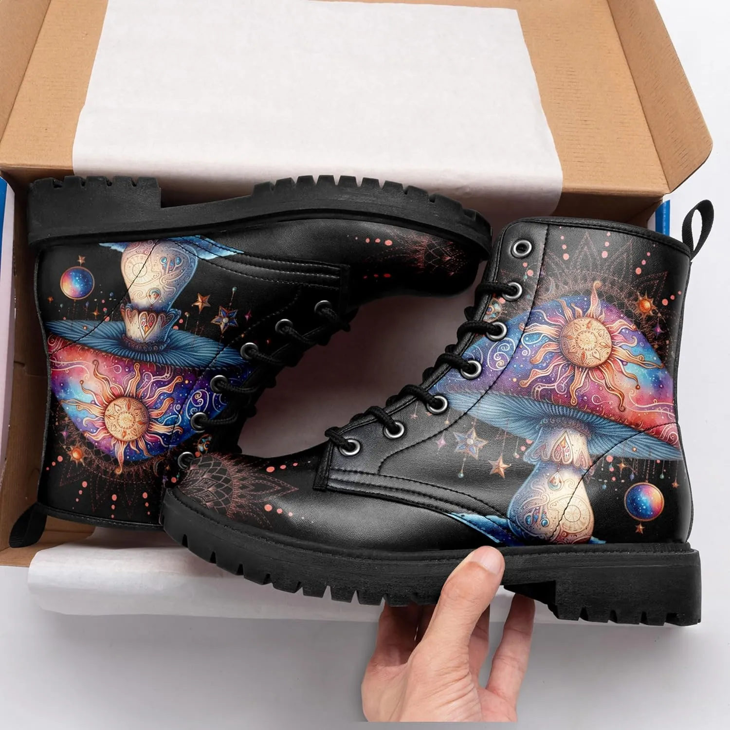 Artistic Mushroom Mid-Top Combat Boots Men's Women's Floral Lace-Up Ankle Shoes for Hiking,Street Wear,Casual Walking
