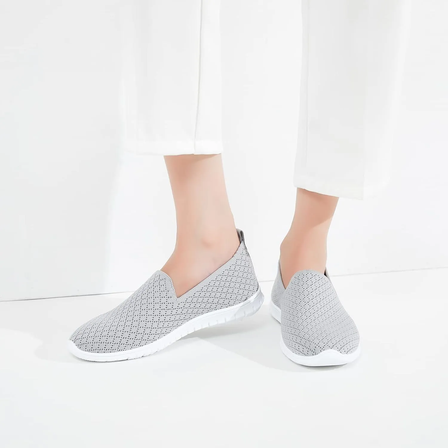 BABUDOG Women's Mesh Flats Shoes Breathable Slip on Shoes Casual Black and White Flats Comfortable Walking Shoes