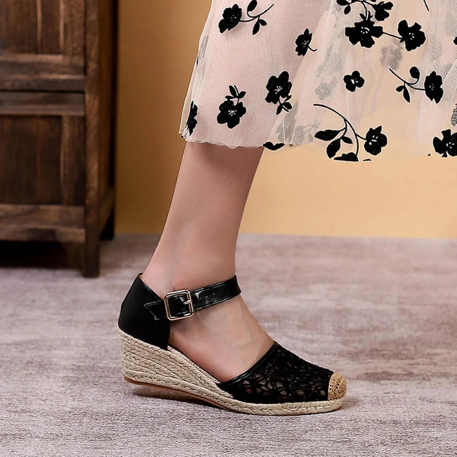 Breathable Lace Mesh Espadrille Wedge Sandals for Women Closed Cap Toe Ankle Strap Platform Pumps with Buckled