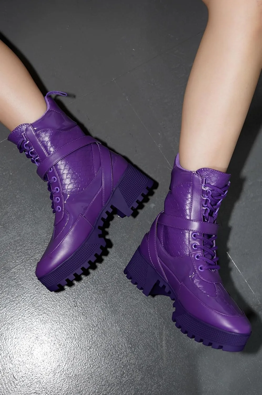 Cape Robbin Women's Hot Rod Chunky Combat Boots - Lace-Up High Top Ankle Booties, Chunky Heel Boots