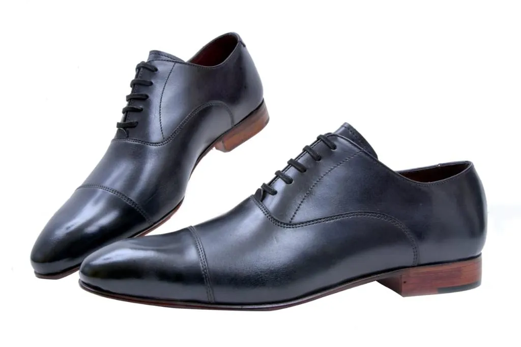 Classic Plain Derby