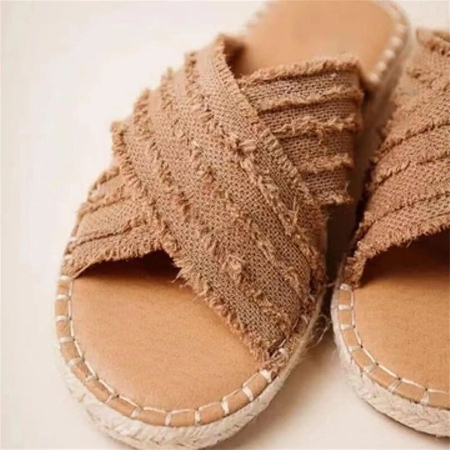 Cross Strap Sandals for Women Fashion Casual Slip On Cane Slides Indoor Home Flat Slippers Comfortable Trendy Open Toe Beach Shoes