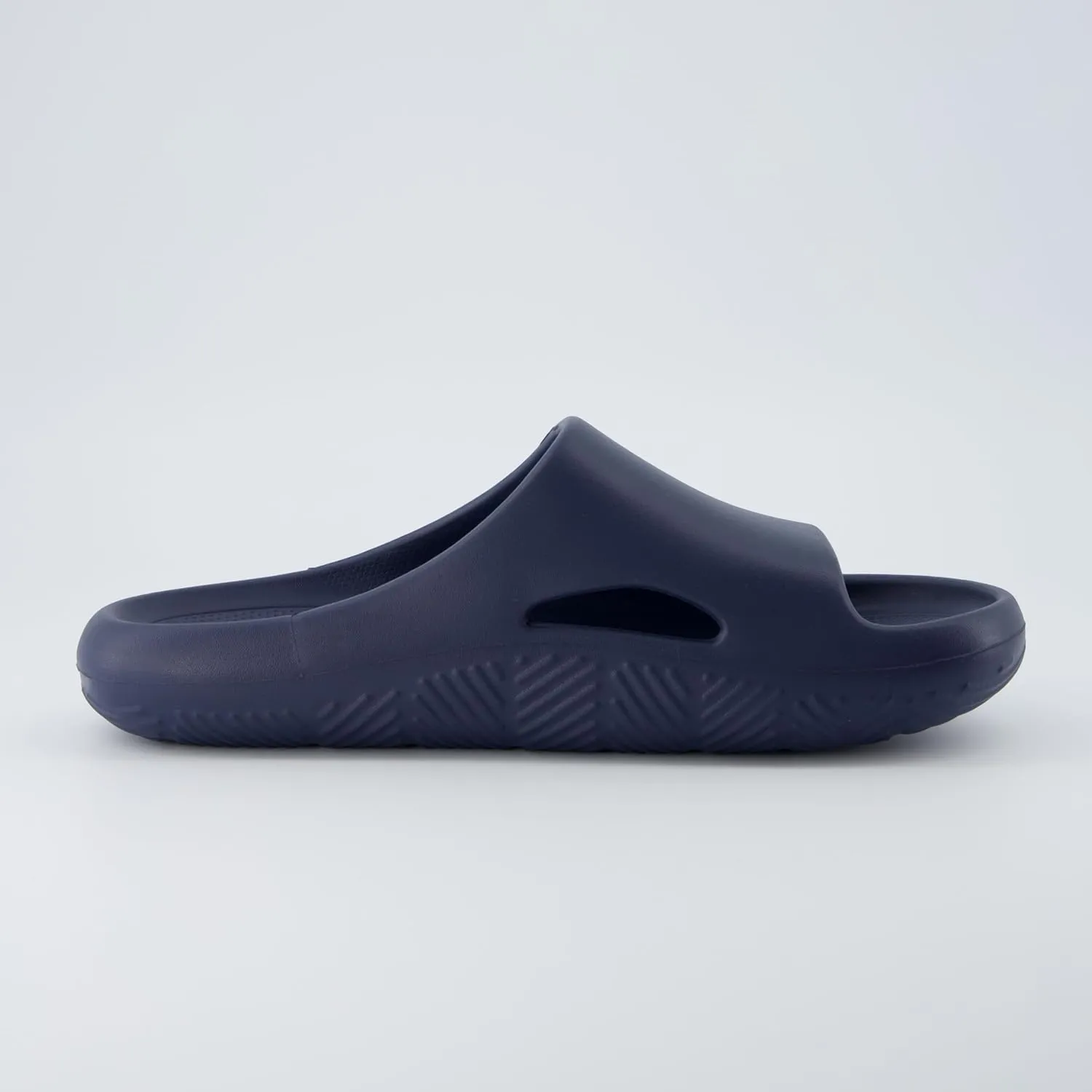 CUSHIONAIRE Men's Galaxy pool slides with  Comfort