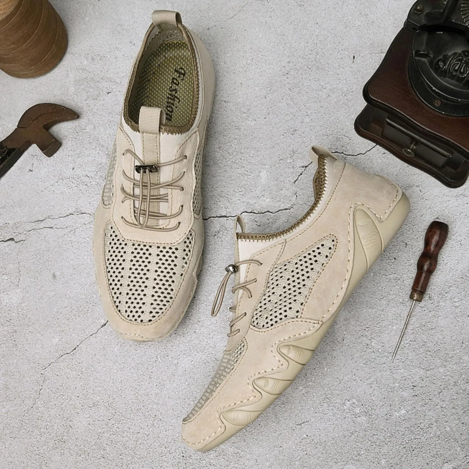 Driving Shoes for Men Breathable Mesh Men's Casual Shoes Slip On Fashion Comfortable Handmade