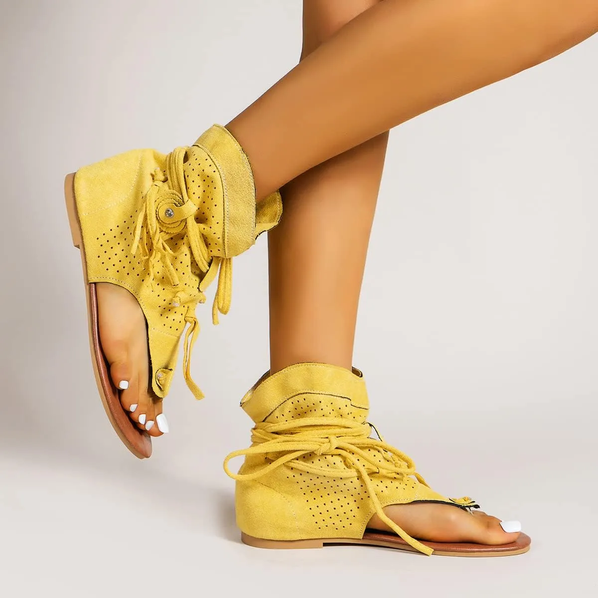 Flat Tassel Gladiator Sandals for Women Casual Summer Bohemian Back Strappy Fringe Sandals Dressy Flip Flops Thong Sandals