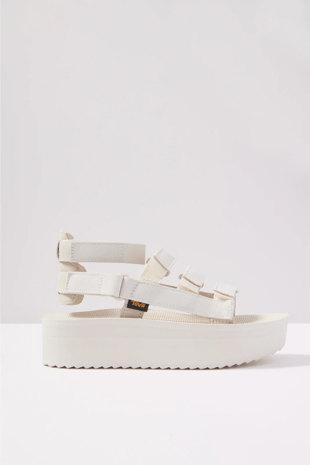 Flatform Mevia