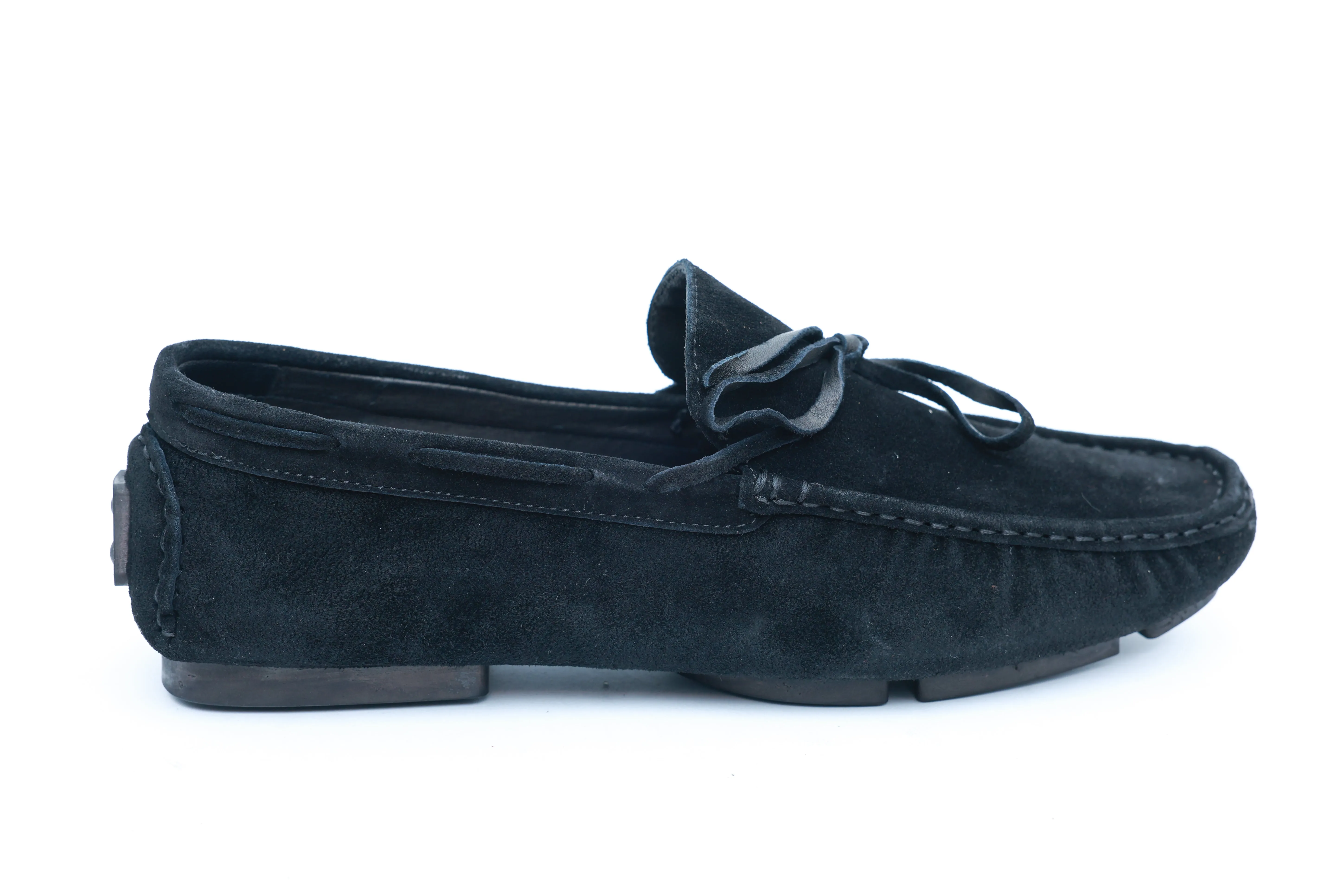 Handcrafted Suede Loafers - Casual Sophistication for the Modern Gentleman