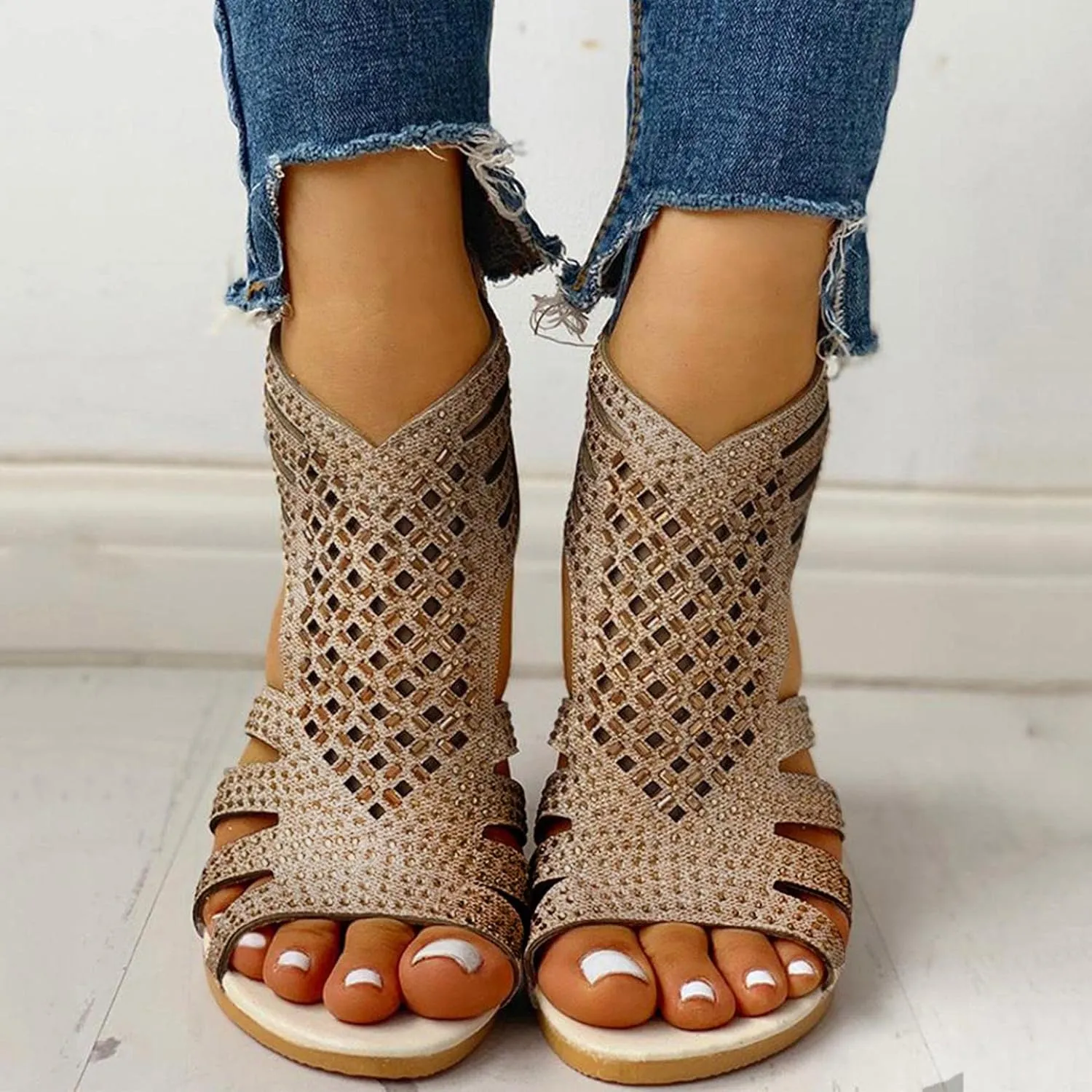 Hbeylia Flat Sandals for Women,Rhinestones Hollow Out Peep Toe Cross Strap Sandals for Womens Glitter Zipper Roman Gladiator Sandals Shoes Summer Casual Daily Sandals