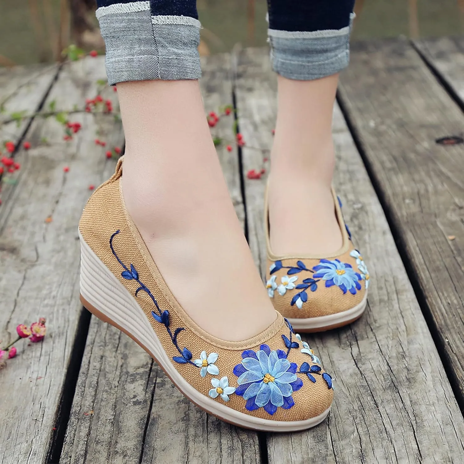Hee grand Women Wedges Heeled Shoes Chinese Style Embroidered Shoes Comfort Cotton and Linen Slip On Walking Shoes
