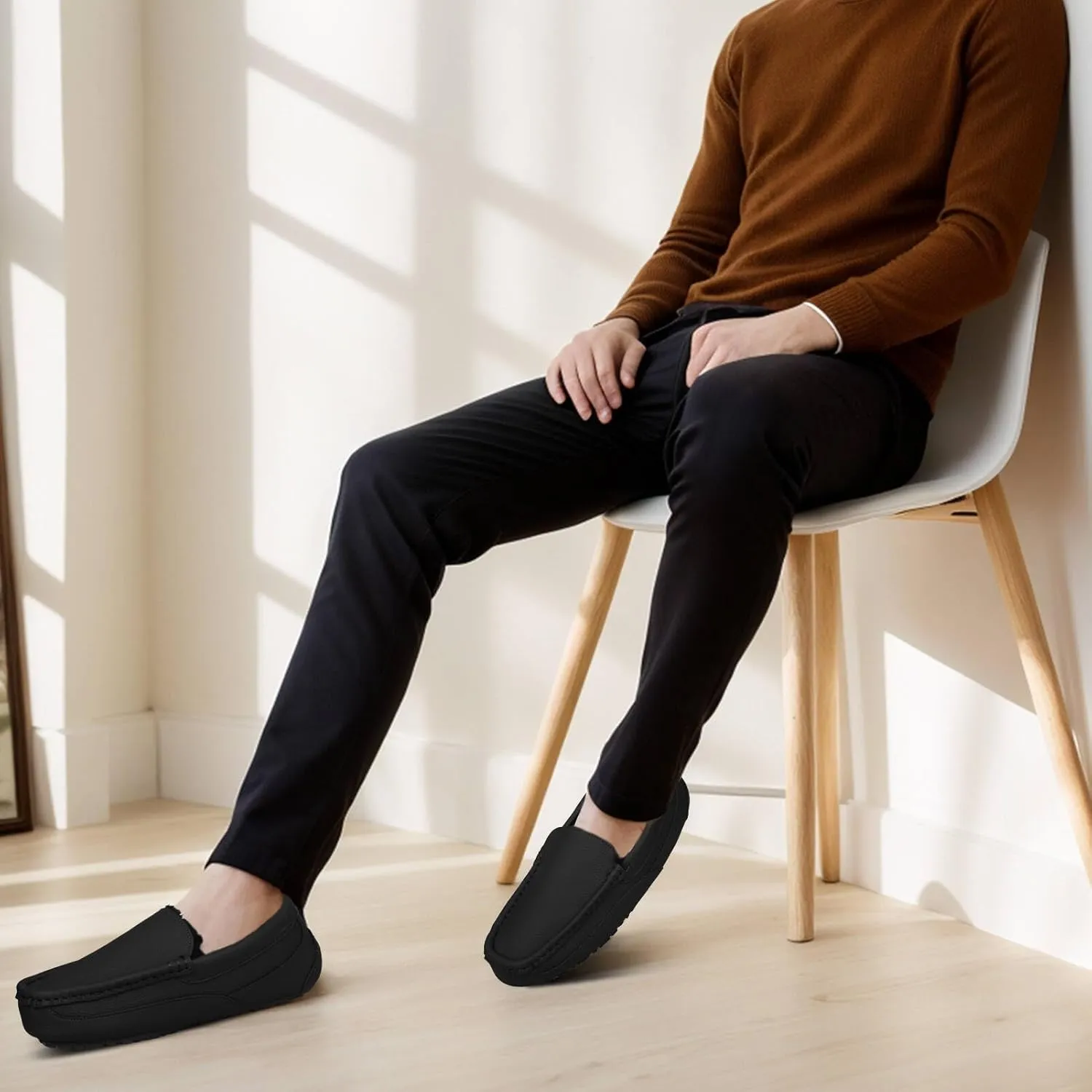 Mens Moccasin Slippers House Slippers for Men Slip-On Mens Loafers Breathable Suede Cozy Fur Lined Loafers for Men for Indoor & Outdoor