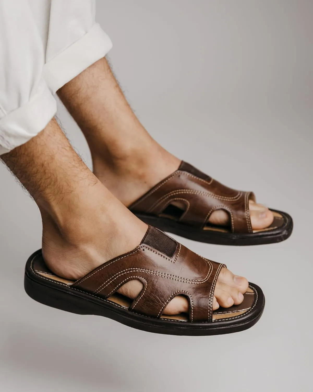 Mexico en la Piel Handmade Fisherman Leather Huaraches for Men - Moka Color, Open-Toe Slip-On, Breathable, Lightweight, Made in Mexico, Sizes 7US to 13US