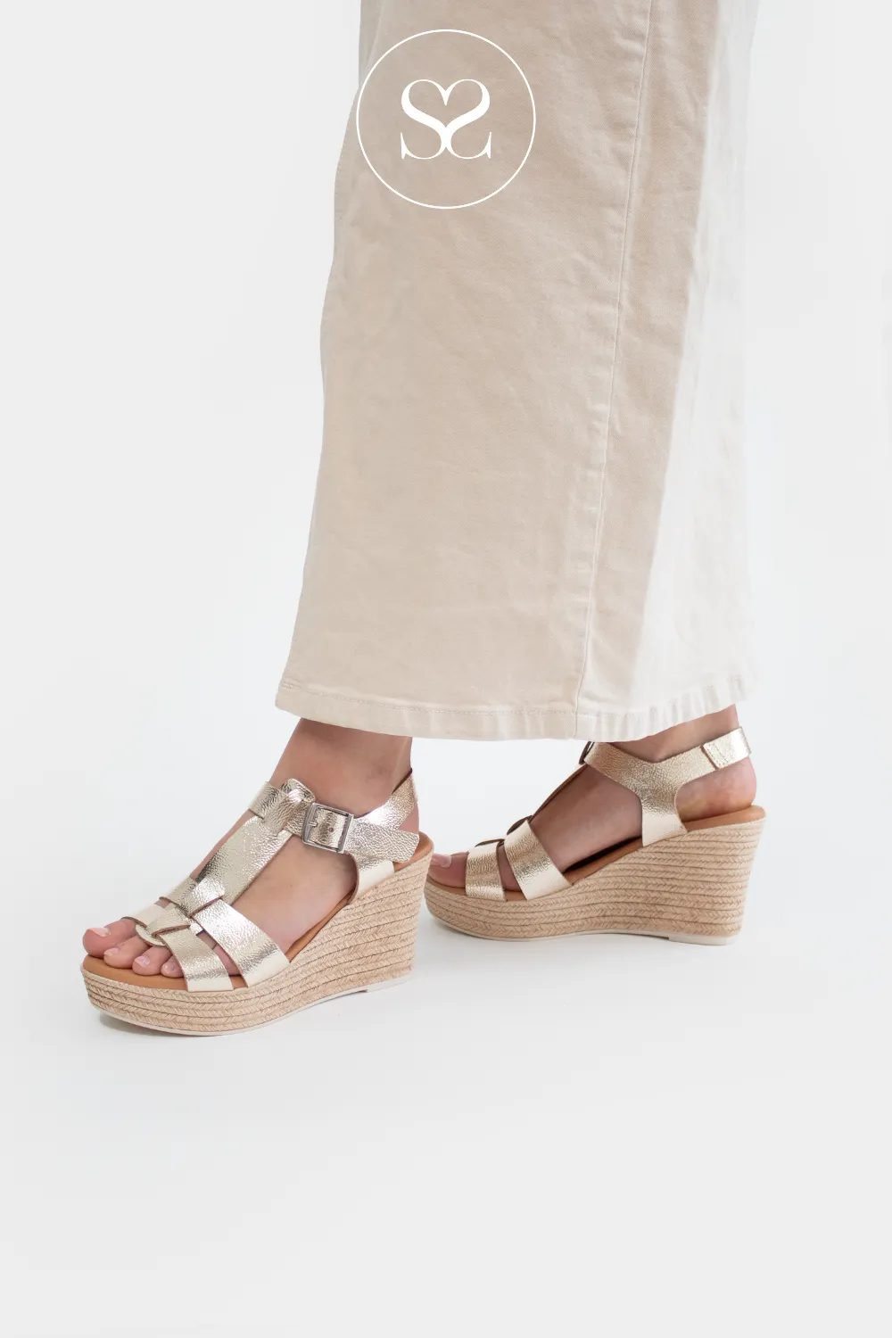 OH MY SANDALS 5727 GOLD LEATHER WEDGE SANDALS