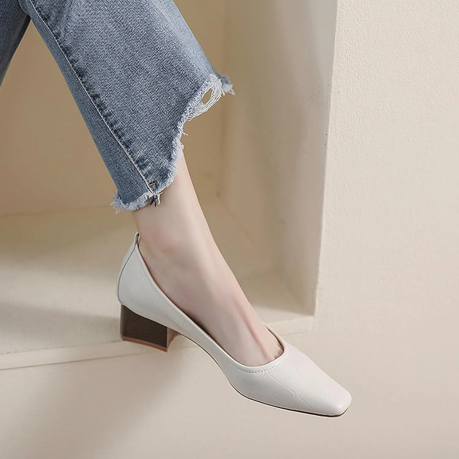 Pointed Toe Women’s Slip-On Shoes Thick Heels Soft Sole Leather Shallow Opening Pumps Dress Practical Clubbing Work Office Party Wedding Courts Comfort