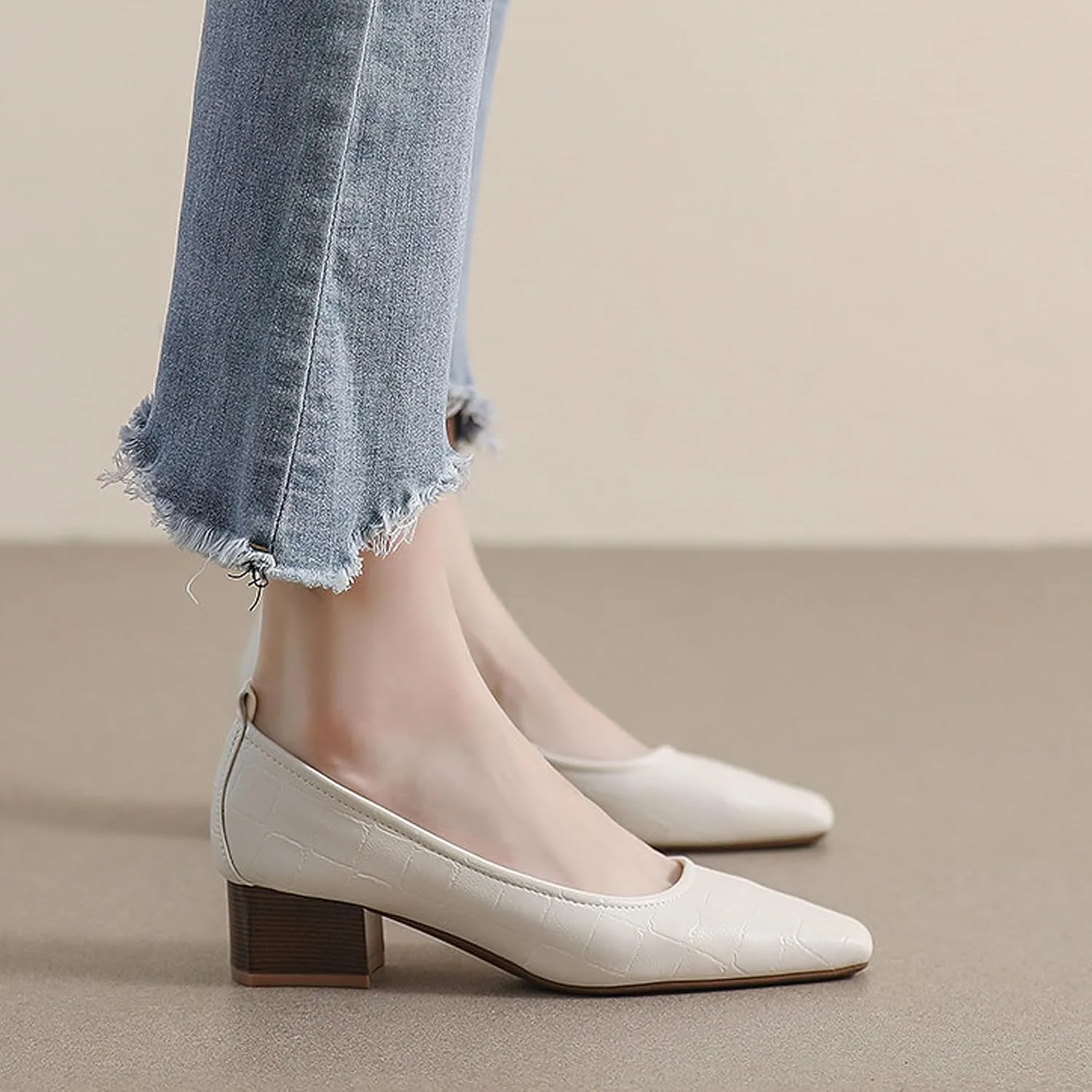 Pointed Toe Women’s Slip-On Shoes Thick Heels Soft Sole Leather Shallow Opening Pumps Dress Practical Clubbing Work Office Party Wedding Courts Comfort