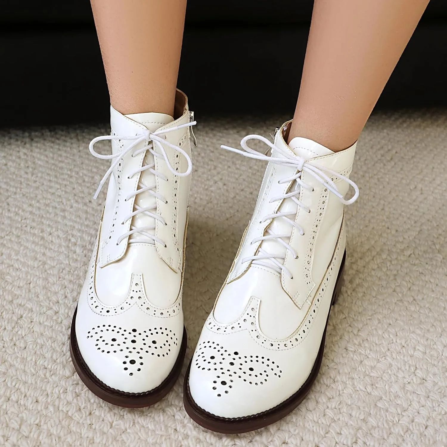 SEIFIN Women's Wingtip Oxford Boot Combat Boots Side Zip Ankle Motorcycle Boots Dressy Lace Up Wingtip Brogue Short Booties