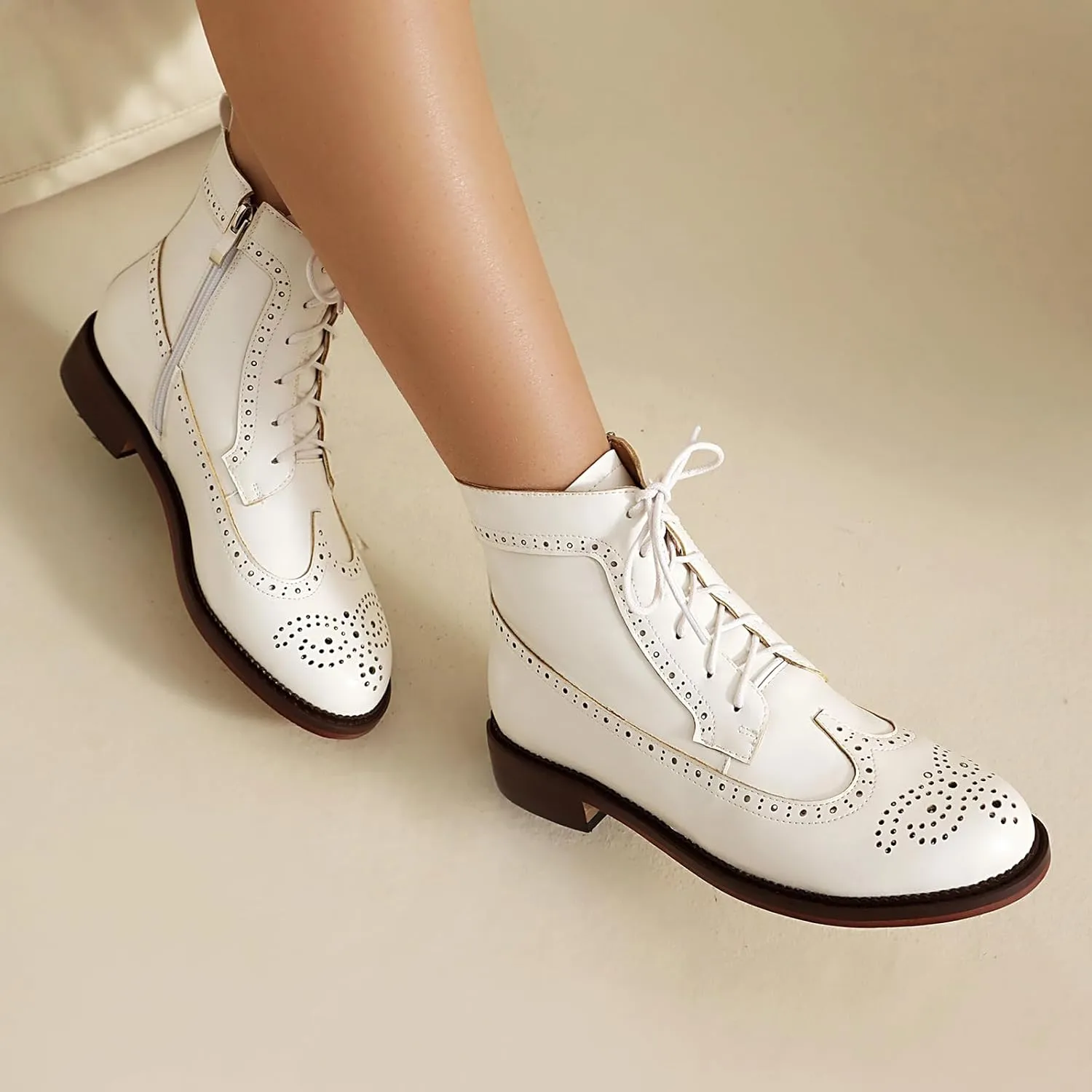 SEIFIN Women's Wingtip Oxford Boot Combat Boots Side Zip Ankle Motorcycle Boots Dressy Lace Up Wingtip Brogue Short Booties