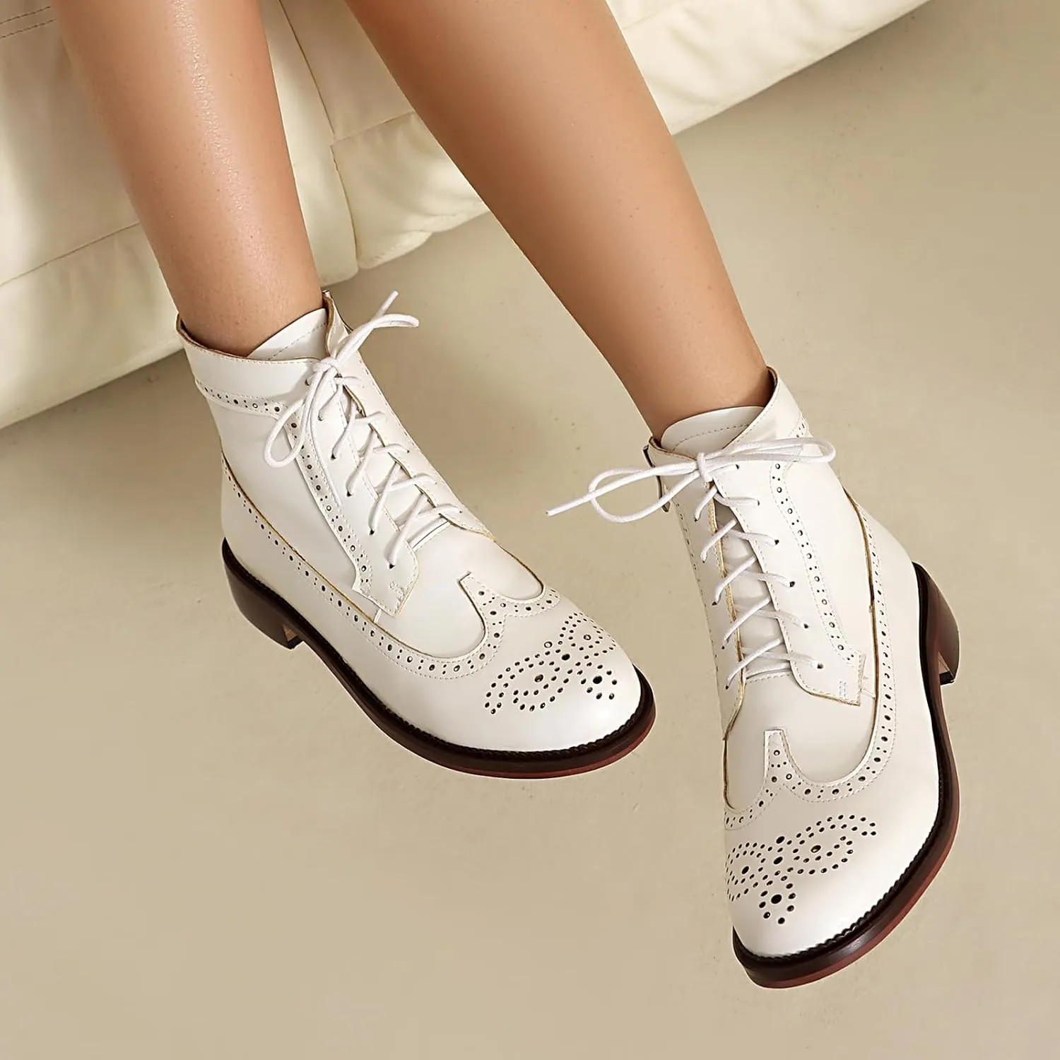 SEIFIN Women's Wingtip Oxford Boot Combat Boots Side Zip Ankle Motorcycle Boots Dressy Lace Up Wingtip Brogue Short Booties