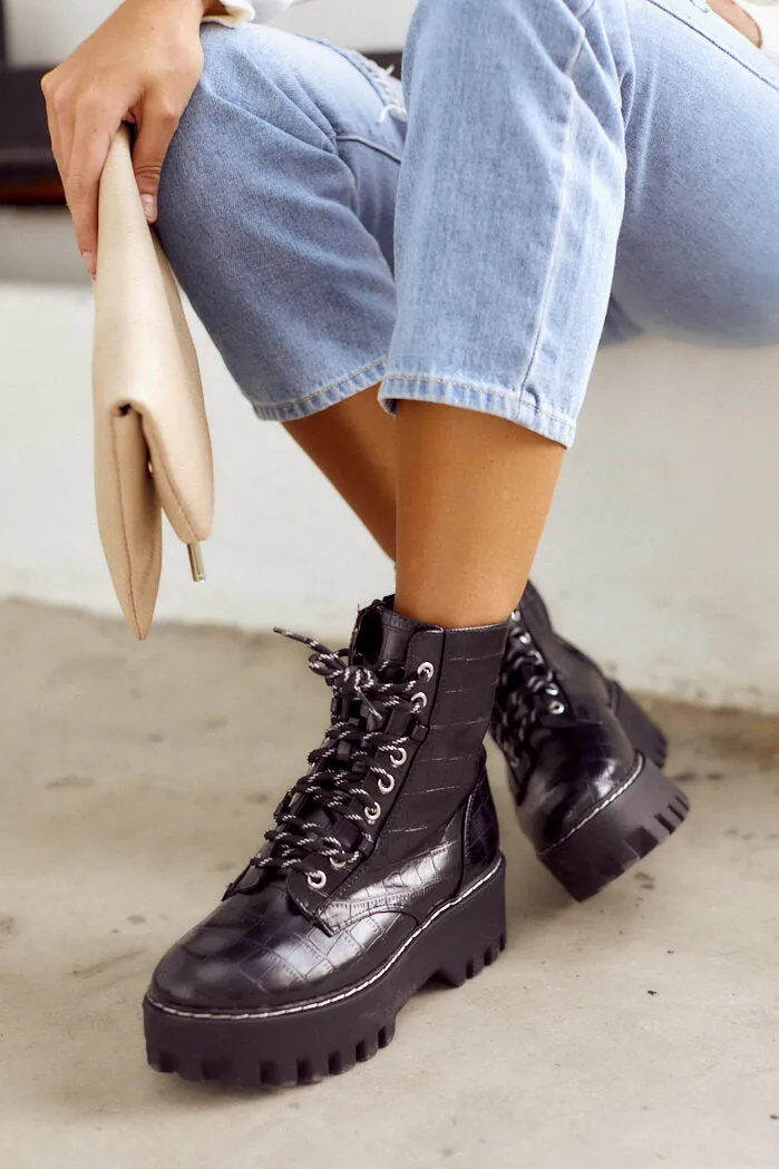 Staging Combat Boots