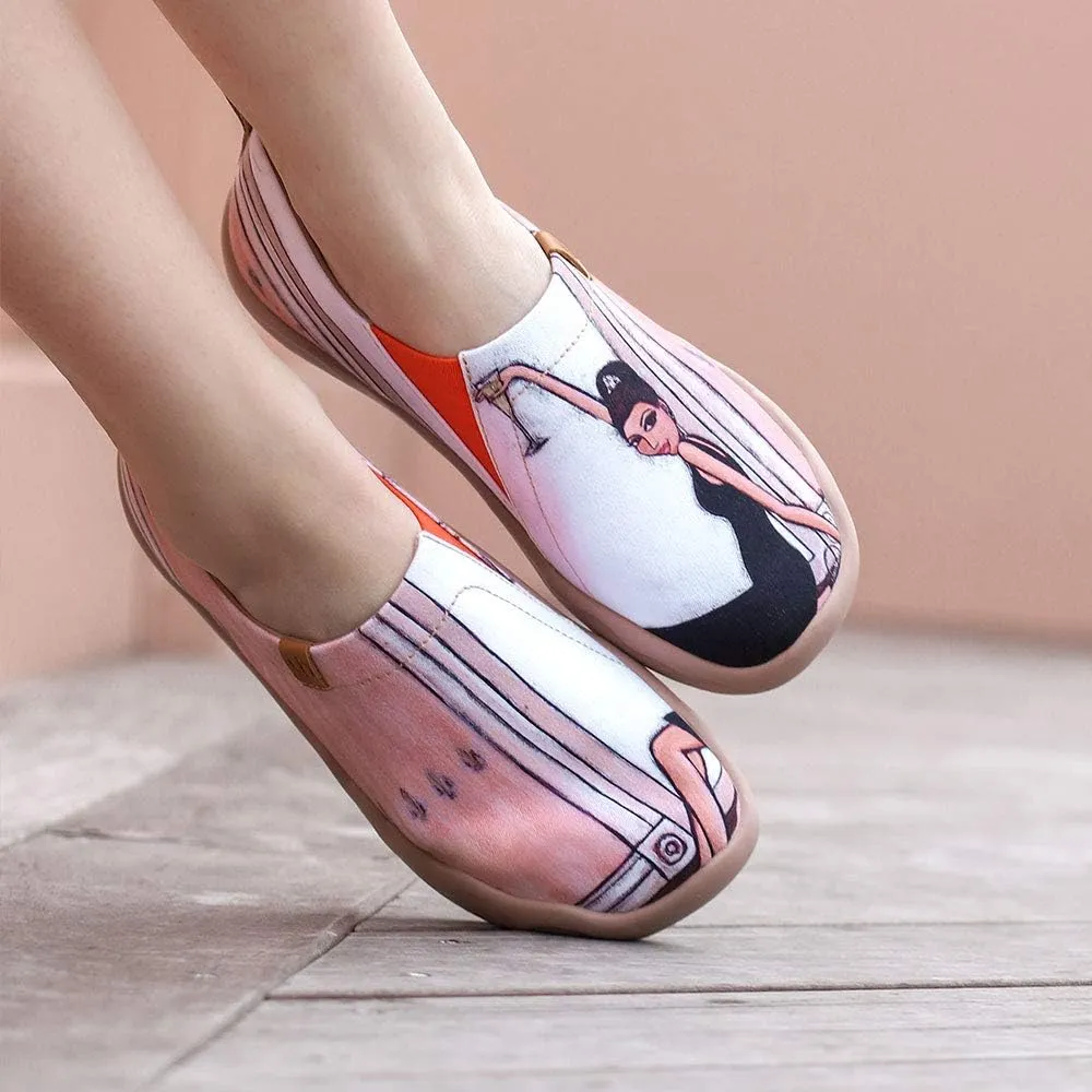 UIN Women's Art Travel Slip-On Shoes Casual Lightweight Breathable Flats Comfortable Loafers