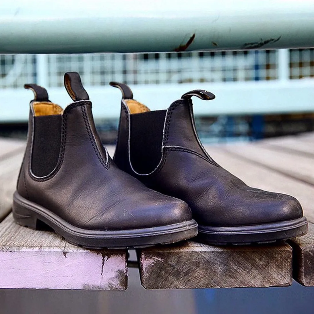 Wildking Men's Waterproof Leather Dress Boots Chelsea Vintage Couple Boots 6585