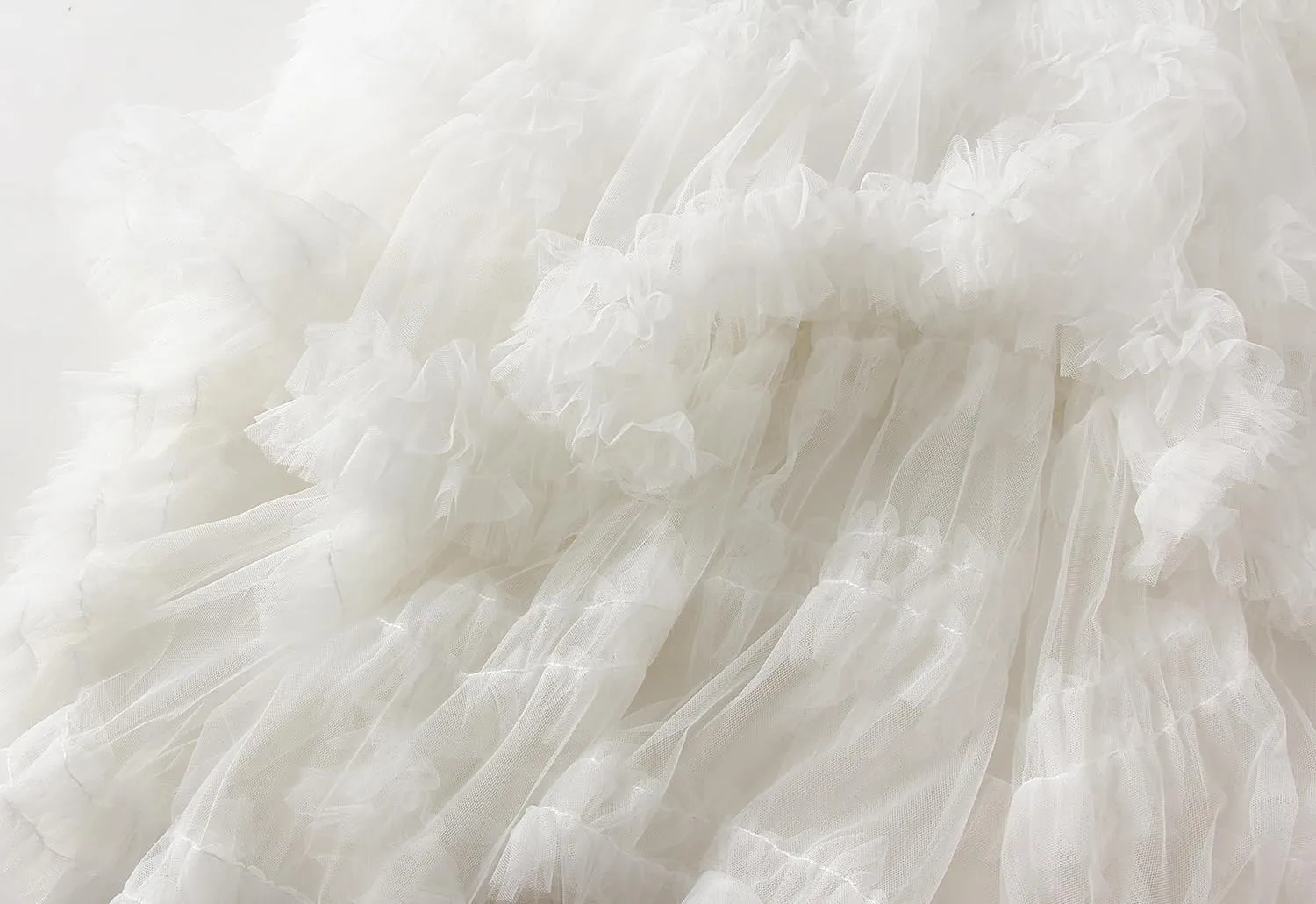 Women's Irregular Layered Tulle Long Skirt Elastic High Waist Fashion Mesh Pleated Skirt A-Line Maxi Party Casual Tutu Skirt