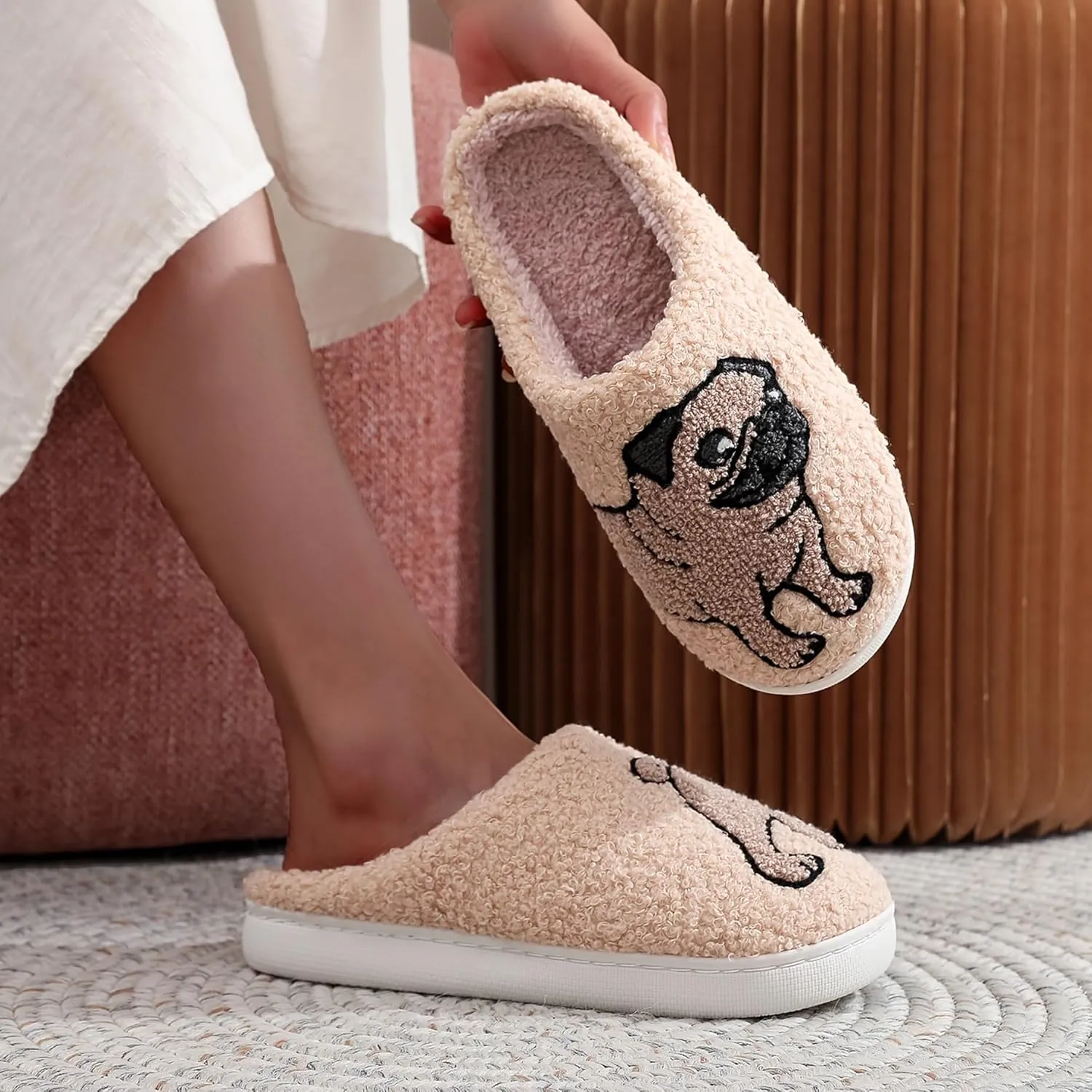 Women's Men's Fuzzy Memory Foam Slippers Fluffy Warm Comfort Light Weight Indoor Outdoor House Couple Shoes