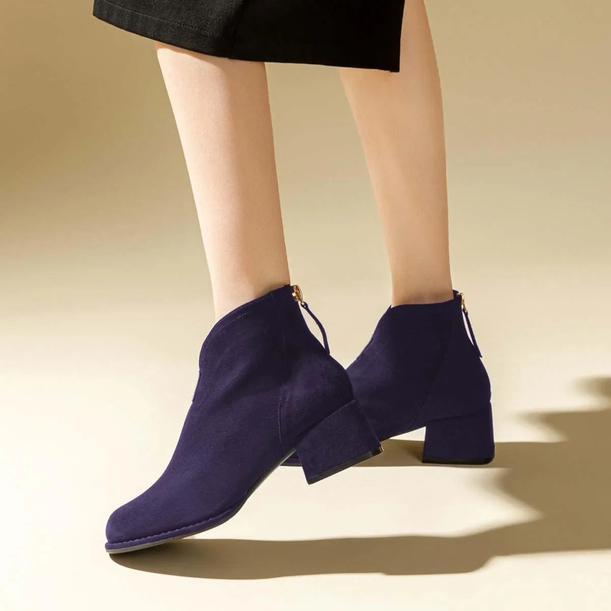 XYD Women's Comfort Classic Chelsea Boots Ankle High Chunky Block Heel Faux Suede Slip On Casual Fashion Round Toe Booties with Back Zipper